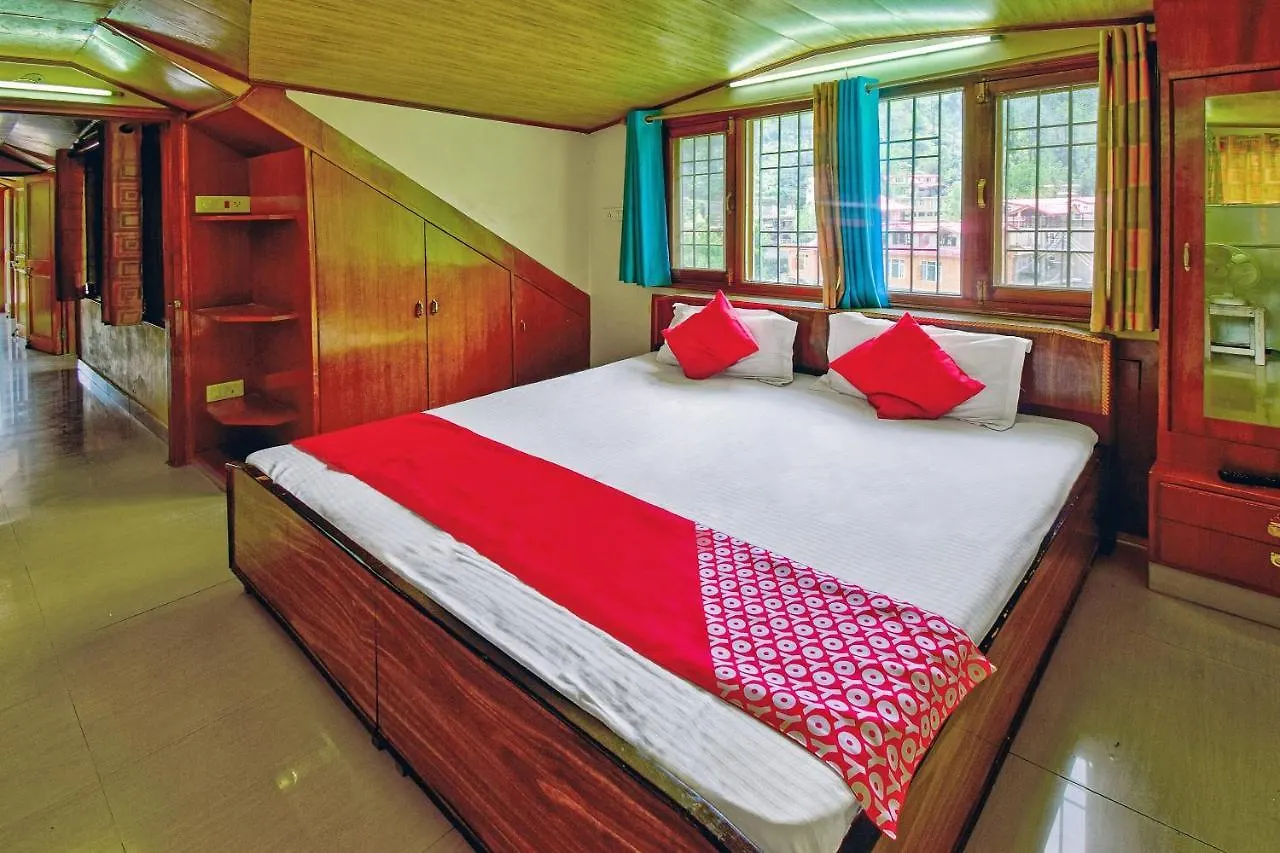 Hotel O Moksh Villa Shimla