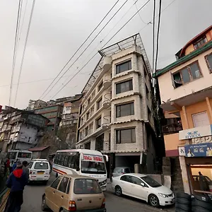Hotel Oyo 3538 Mahamaya